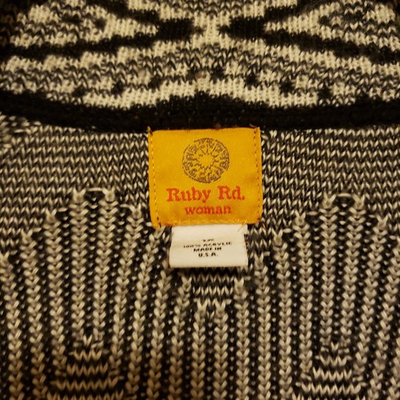 Cardigan - Picture 3 of 3